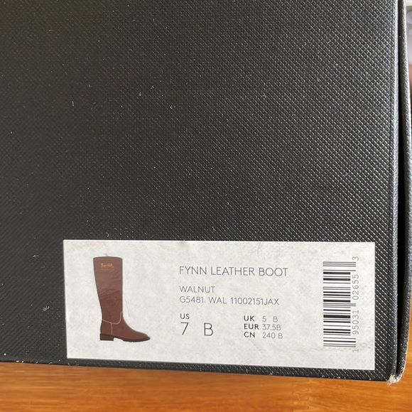 New Coach boots Fynn Boot
Embossed with our iconic - Picture 16 of 17